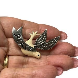 97 Peace Dove Iridescent Enamel  Pin w/ Silver Tone Wings